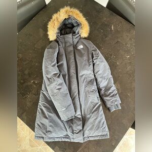 The Northface Women’s arctic parka size Medium